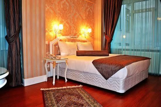 Alyon Hotel Taksim Estambul Exterior foto