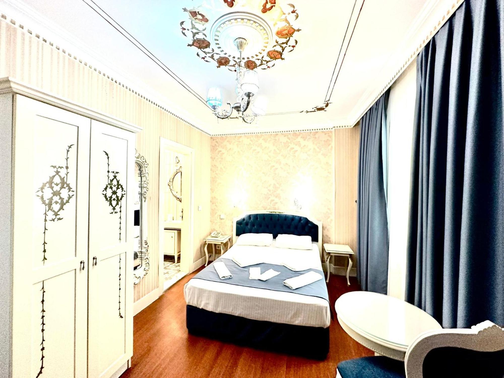 Alyon Hotel Taksim Estambul Exterior foto